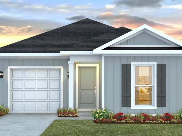 2135 Aqua St, Gulf Breeze, FL 32563