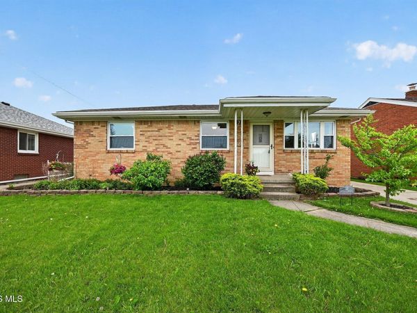 4552 283rd Street, Toledo, OH 43611