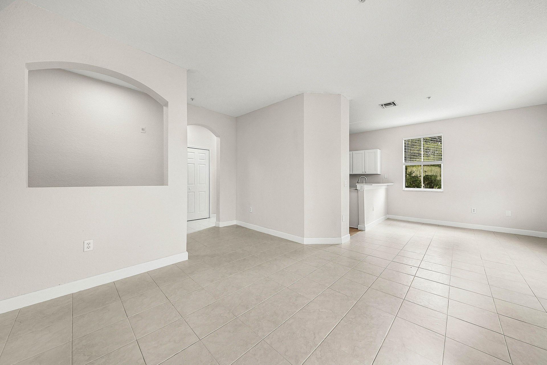 1008 SW Shoma Drive, Unit 394, Royal Palm Beach, FL 33414 Photo