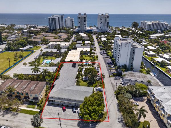 3201 SE 10th Street, Unit A11, Pompano Beach, FL 33062
