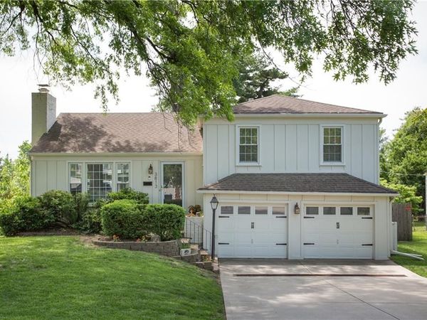 3813 W 79th Street, Prairie Village, KS 66208