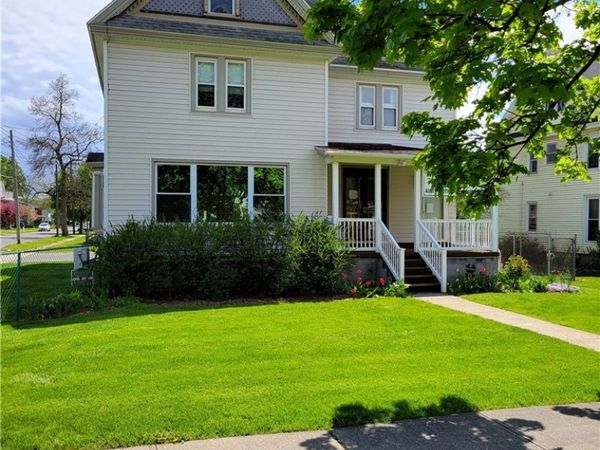 98 E Genesee Street , Auburn, NY 13021