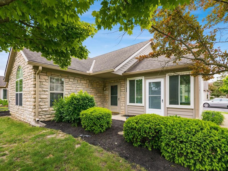 5805 Ravine Creek Drive, Grove City, OH 43123 Photo 5