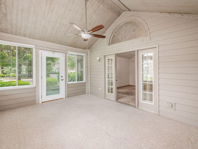 5805 Ravine Creek Drive, Grove City, OH 43123 Photo 8