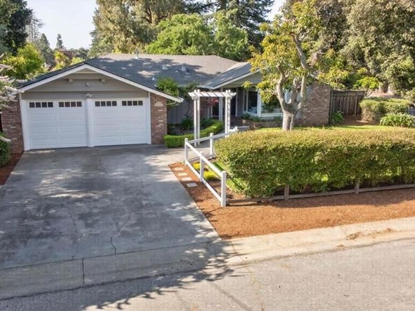 26 Sevilla Drive, Los Altos, CA 94022