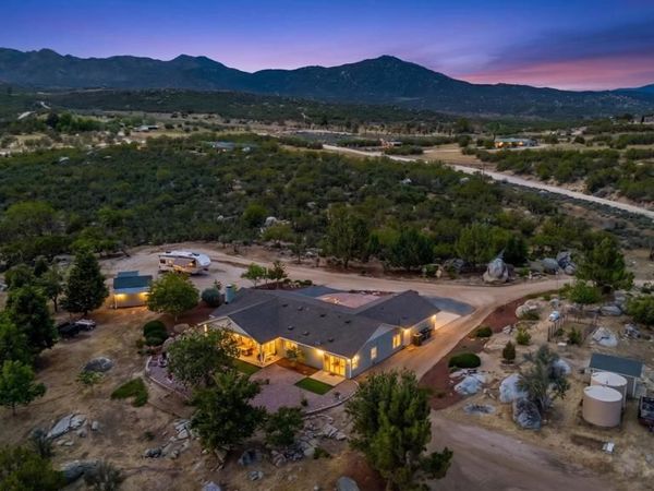 43700 Sunshine Circle, Aguanga, CA 92536