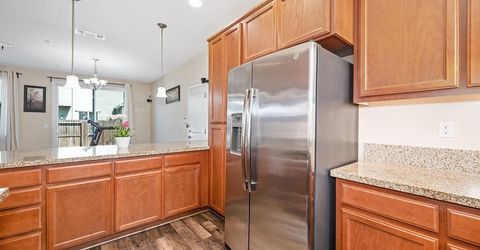 2498 Ben Ali Way, Sacramento, CA 95815 Photo