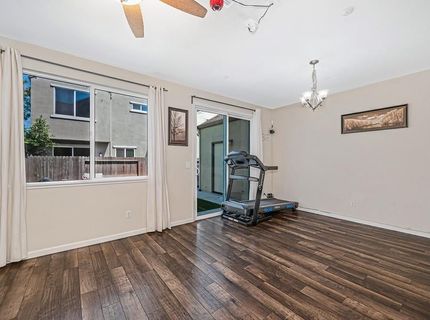2498 Ben Ali Way, Sacramento, CA 95815 Photo