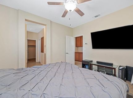 2498 Ben Ali Way, Sacramento, CA 95815 Photo