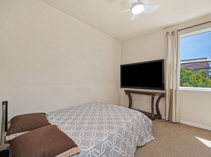 2498 Ben Ali Way, Sacramento, CA 95815 Photo