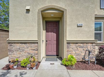 2498 Ben Ali Way, Sacramento, CA 95815 Photo