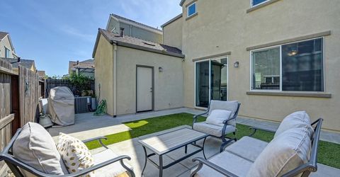 2498 Ben Ali Way, Sacramento, CA 95815 Photo