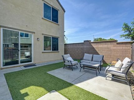 2498 Ben Ali Way, Sacramento, CA 95815 Photo