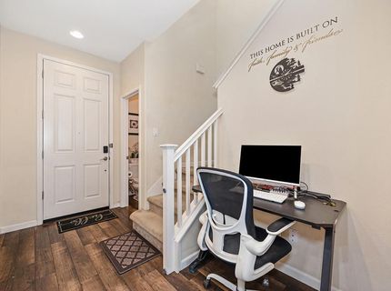 2498 Ben Ali Way, Sacramento, CA 95815 Photo