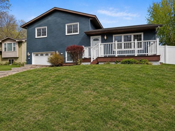2821 Oakview Lane , Monticello, MN 55362