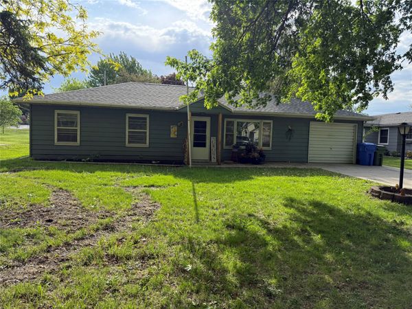 621 S Olive Street, Jefferson, IA 50129