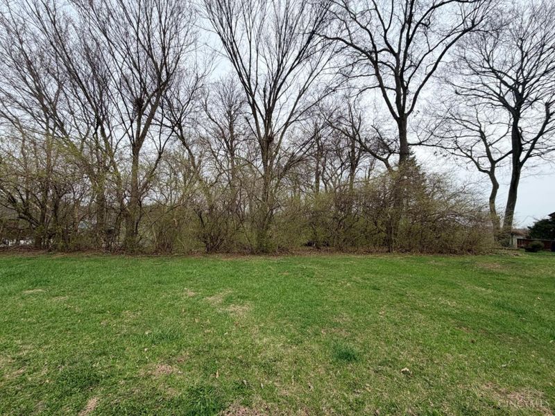 4302 Marcrest Drive, Cincinnati, OH 45211 Photo 3