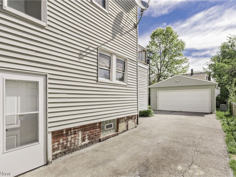 3263 E 134th Street, Cleveland, OH 44120 Photo 39