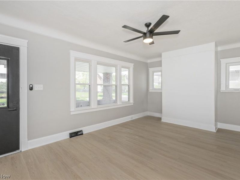 3263 E 134th Street, Cleveland, OH 44120 Photo 4