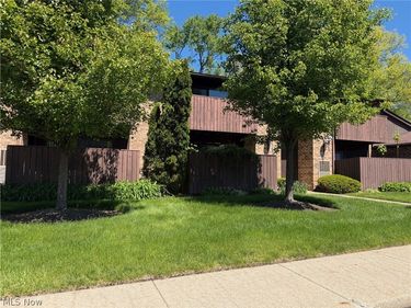 3249 Mayfield Road , Unit 13, Cleveland Heights, OH 44118