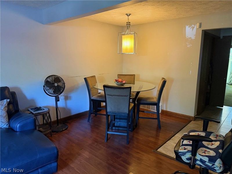 3249 Mayfield Road, Unit 13, Cleveland Heights, OH 44118 Photo 4