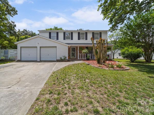 7131 Wannamaker Lane, Charlotte, NC 28226