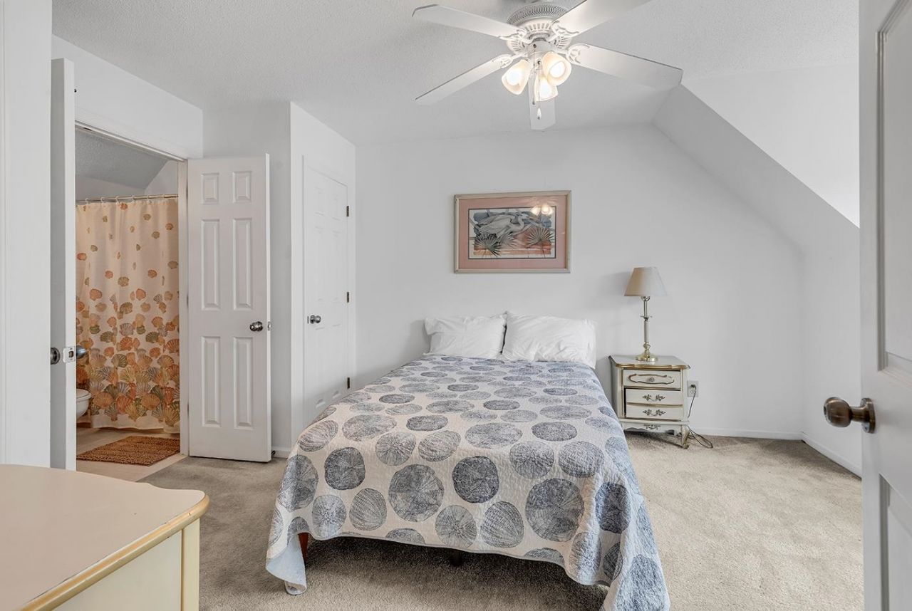 4540 Spyglass Dr. Photo 22