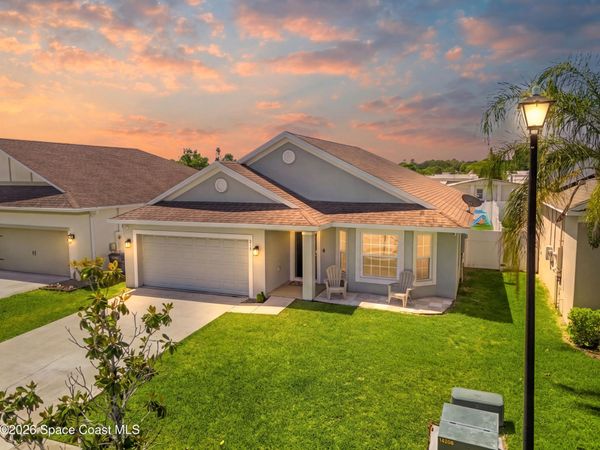 934 Breakaway Trail , Titusville, FL 32780