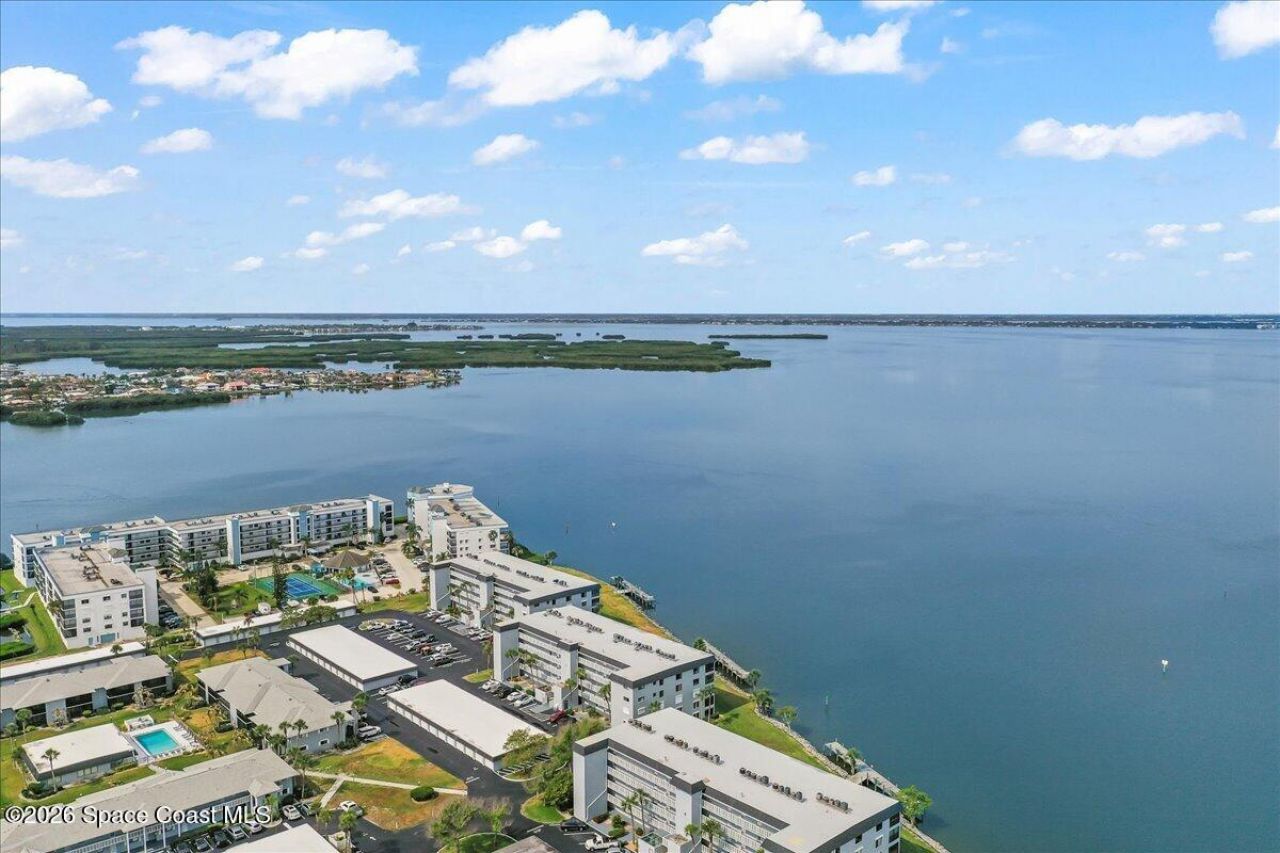 3799 S Banana River Boulevard , Unit 905, Cocoa Beach, FL 32931 Photo