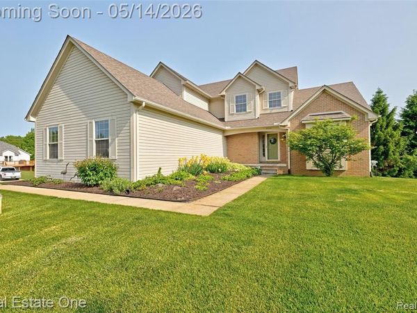 2338 Malena Lane, Oxford Twp, MI 48371