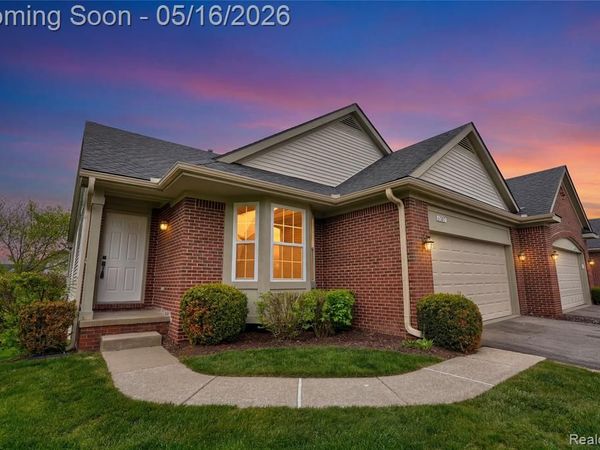 6397 Club Court W, Holly Twp, MI 48439