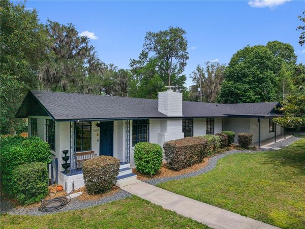 2002 NW 11TH ROAD , GAINESVILLE, FL 32605