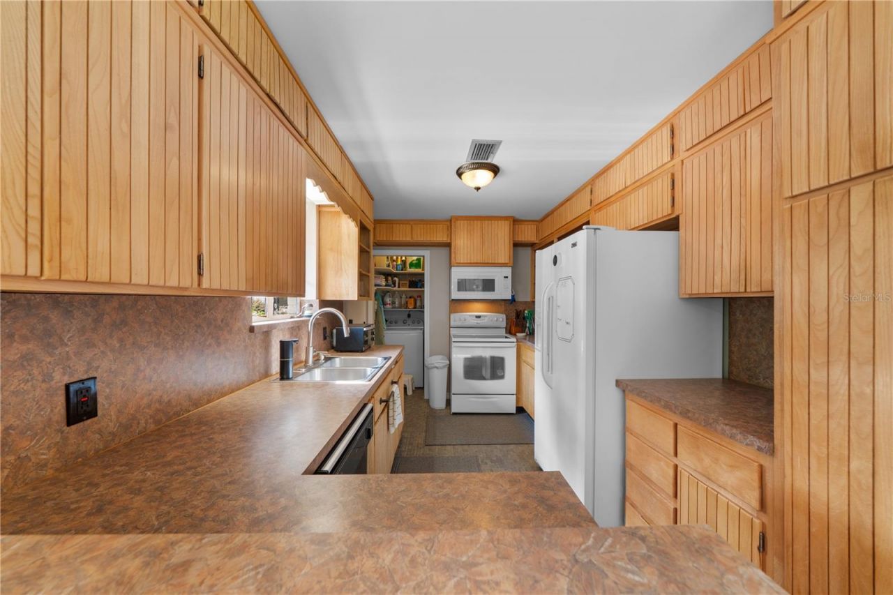 2002 NW 11th Road , Gainesville, FL 32605 Photo