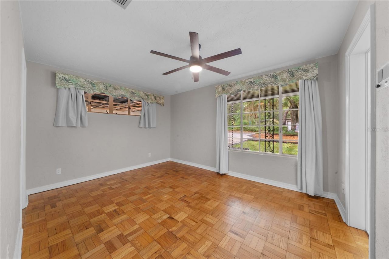 2002 NW 11th Road , Gainesville, FL 32605 Photo