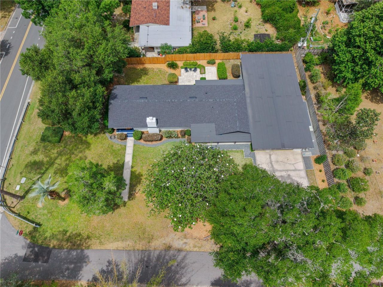 2002 NW 11th Road , Gainesville, FL 32605 Photo