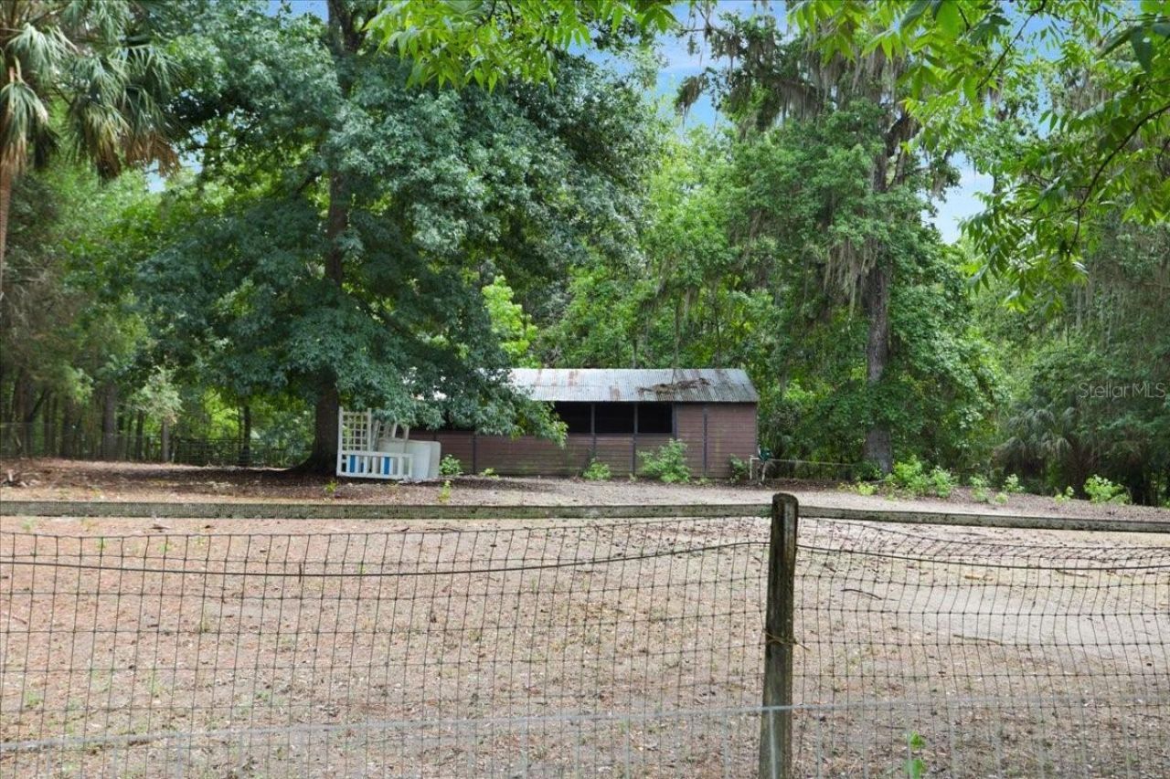 22731 NW 91st Court Road, Micanopy, FL 32667 Photo