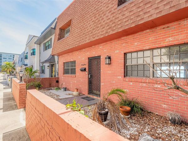 625 N HALIFAX AVENUE , Unit 23, DAYTONA BEACH, FL 32118