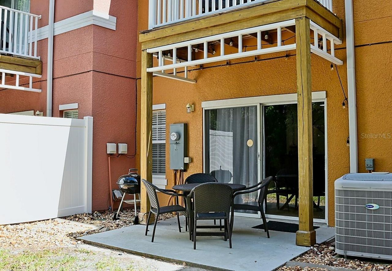 1043 Park Ridge Circle, Kissimmee, FL 34746 Photo