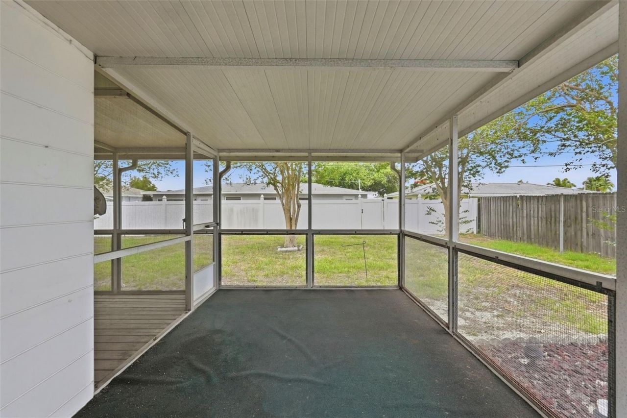 11422 62nd Avenue, Seminole, FL 33772 Photo