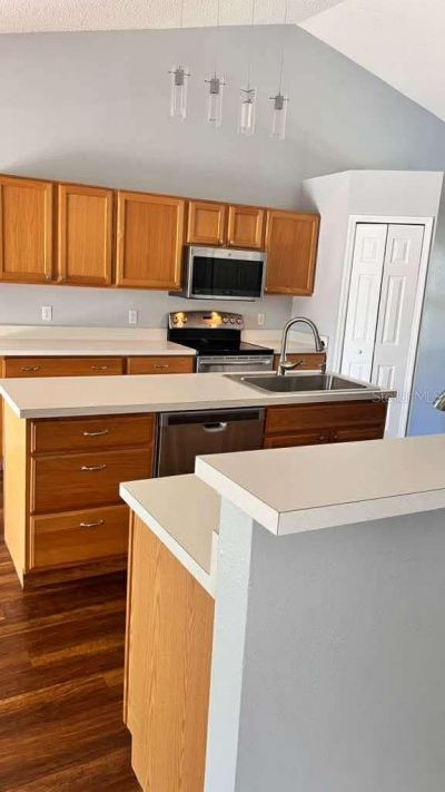 11102 Upton Street , Spring Hill, FL 34608 Photo