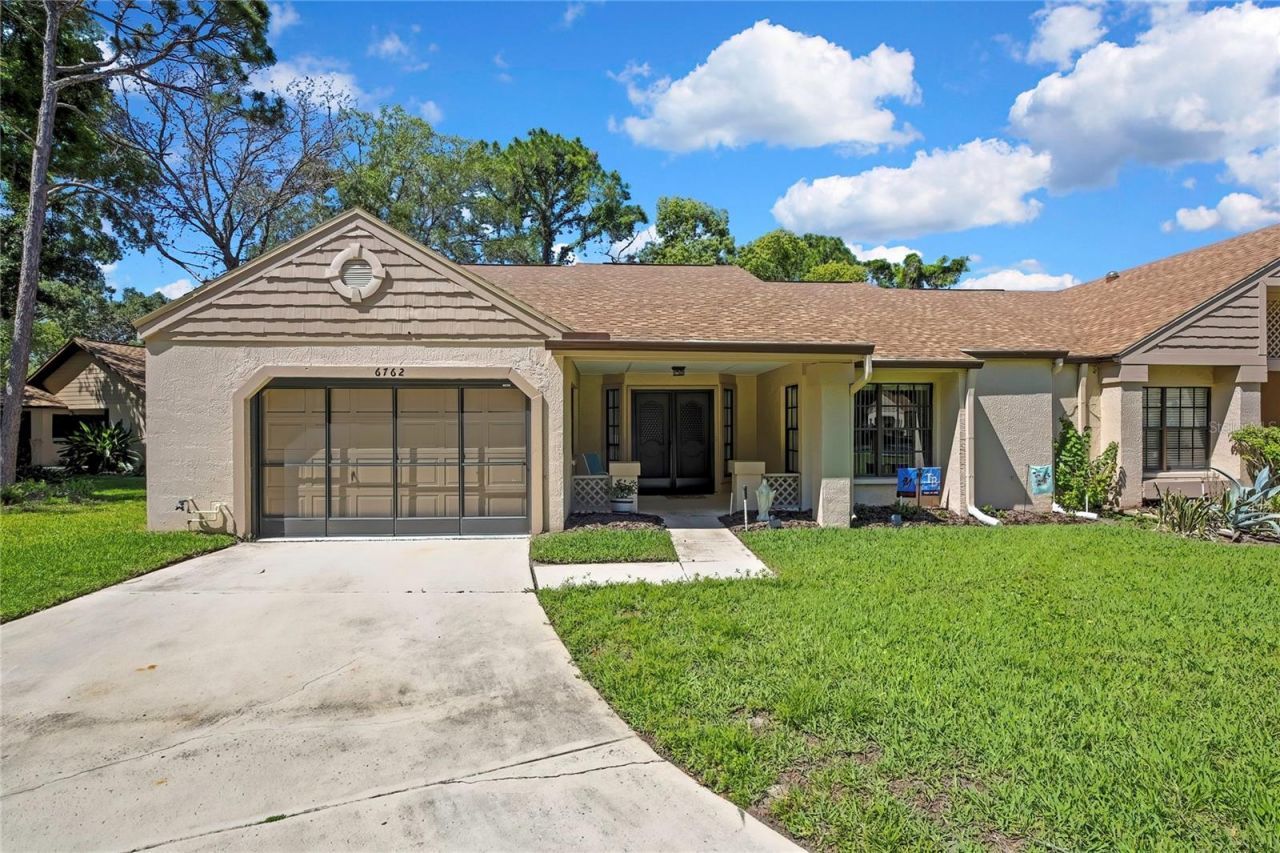 6762 Pearleaf Court, Spring Hill, FL 34606 Photo