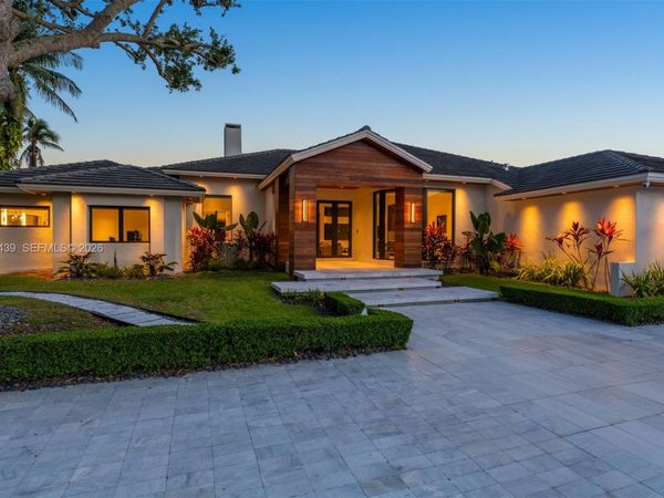 10040 SW 124th St , Miami, FL 33176