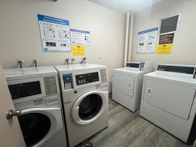 1200 NE Miami Gardens Dr , Unit 912W, Miami, FL 33179 Photo