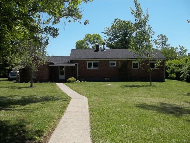6249 Germantown Pike, Jefferson Township, OH 45417 Photo 2