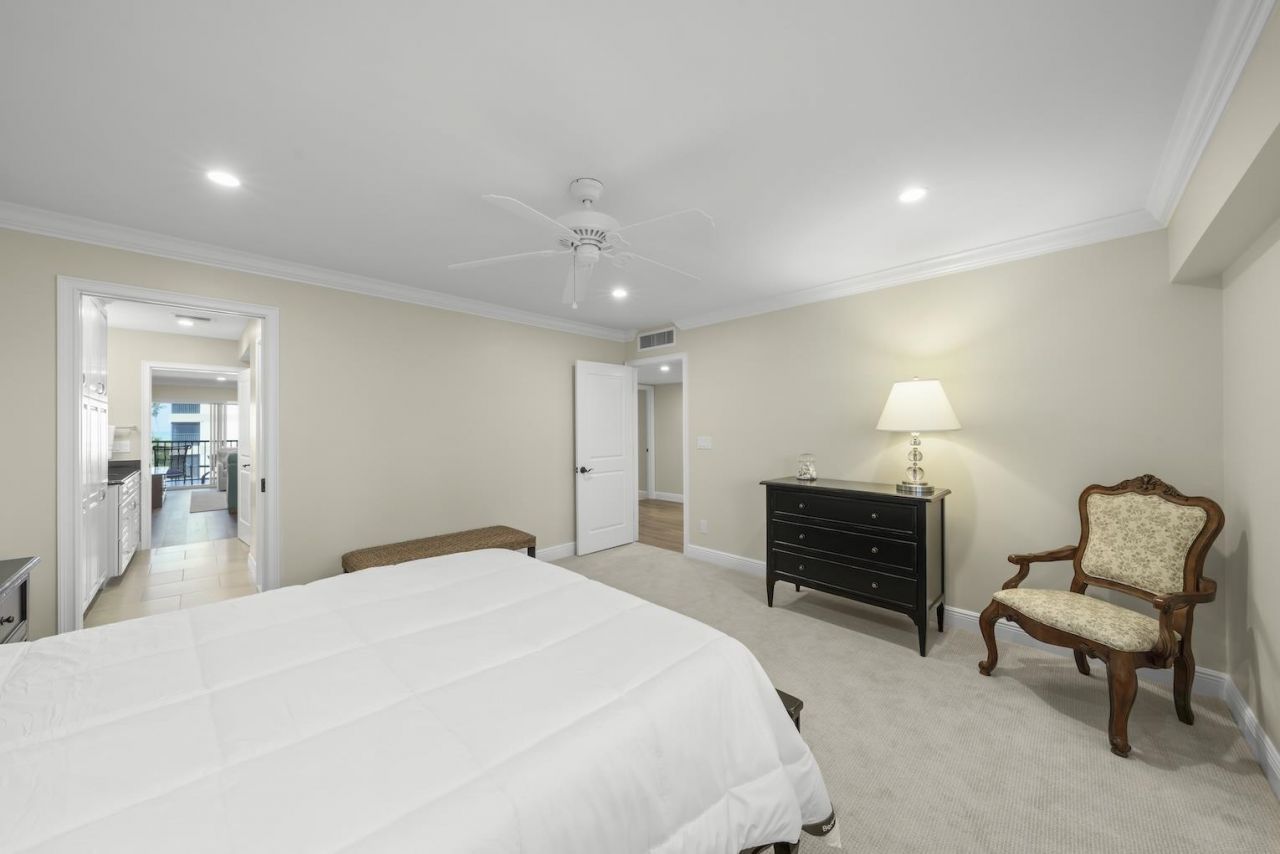 2721 W Gulf Dr, Unit 205, Sanibel, FL 33957 Photo