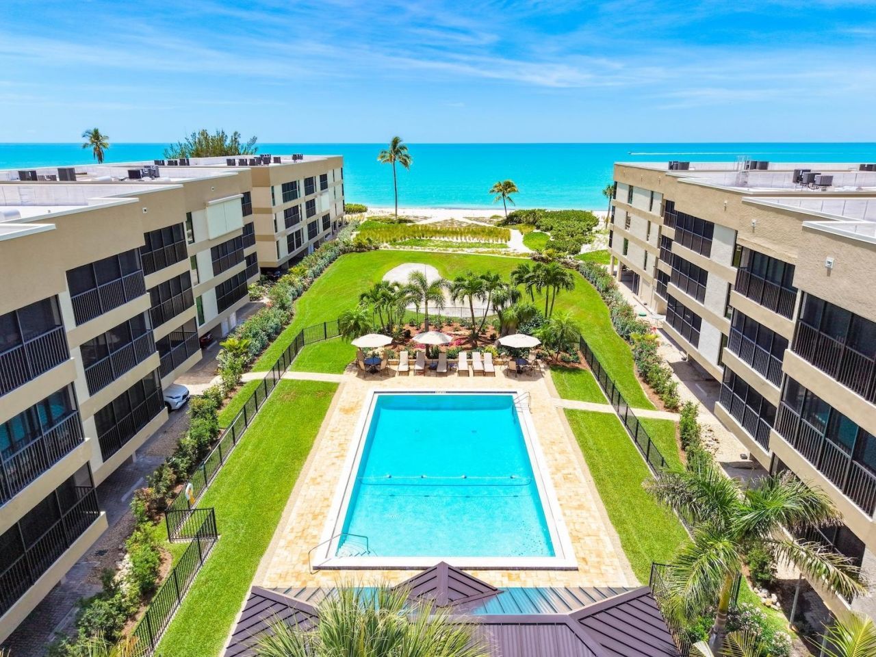 2721 W Gulf Dr, Unit 205, Sanibel, FL 33957 Photo