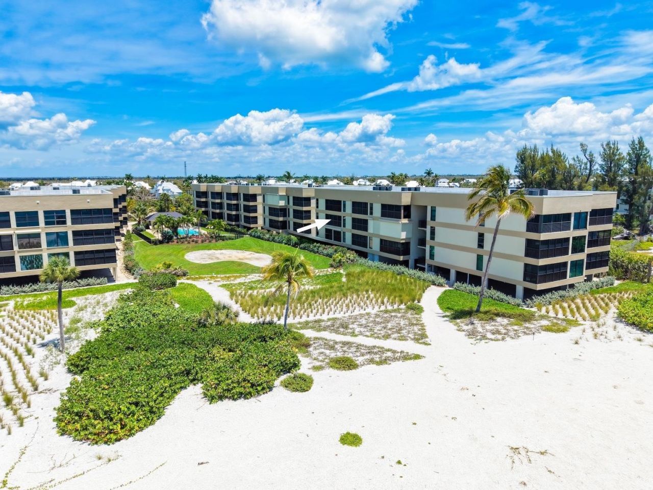 2721 W Gulf Dr, Unit 205, Sanibel, FL 33957 Photo