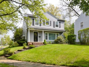 17407 Lomond Boulevard , Shaker Heights, OH 44120