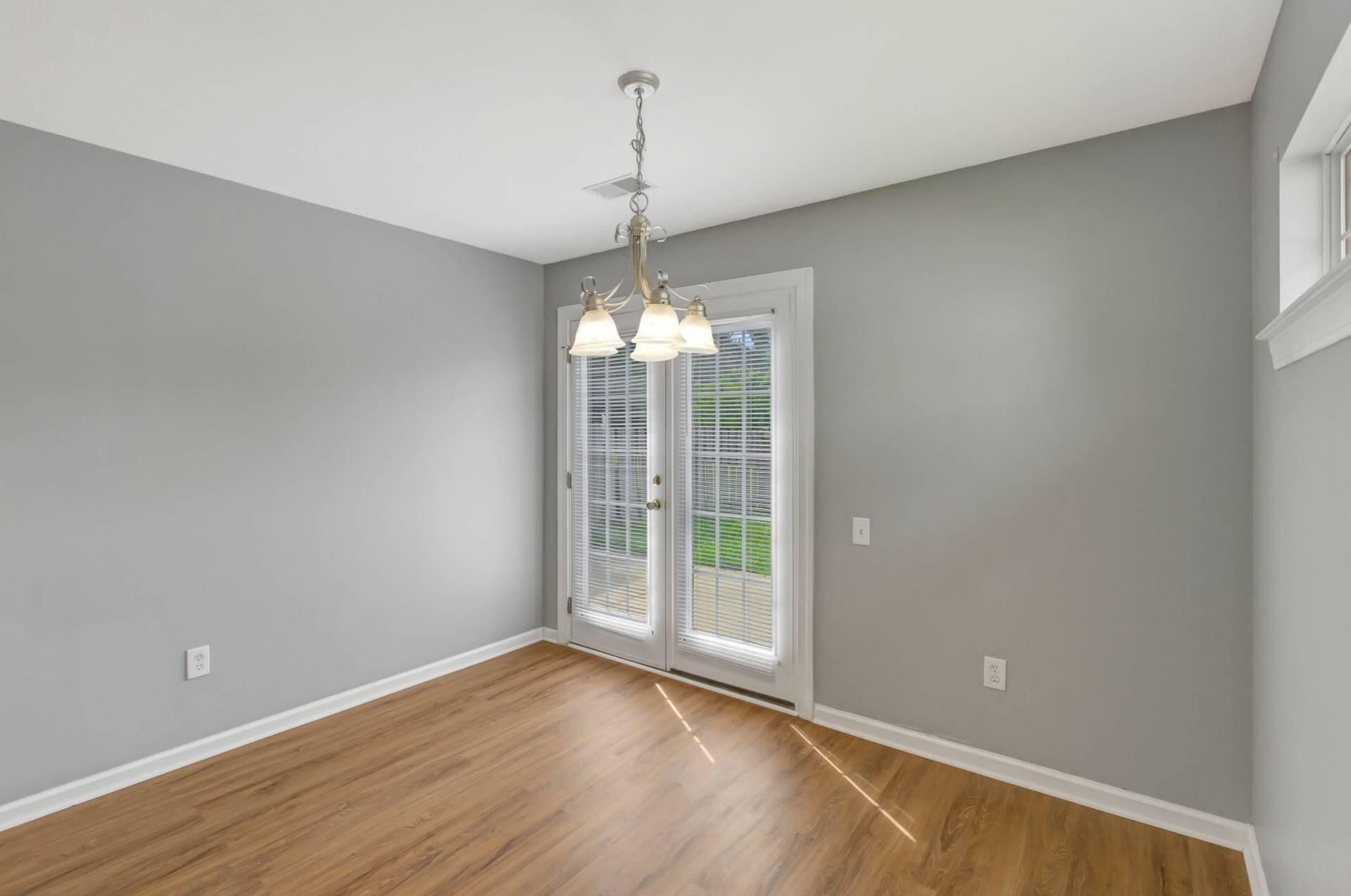 4834 Habersham Lane Photo 27