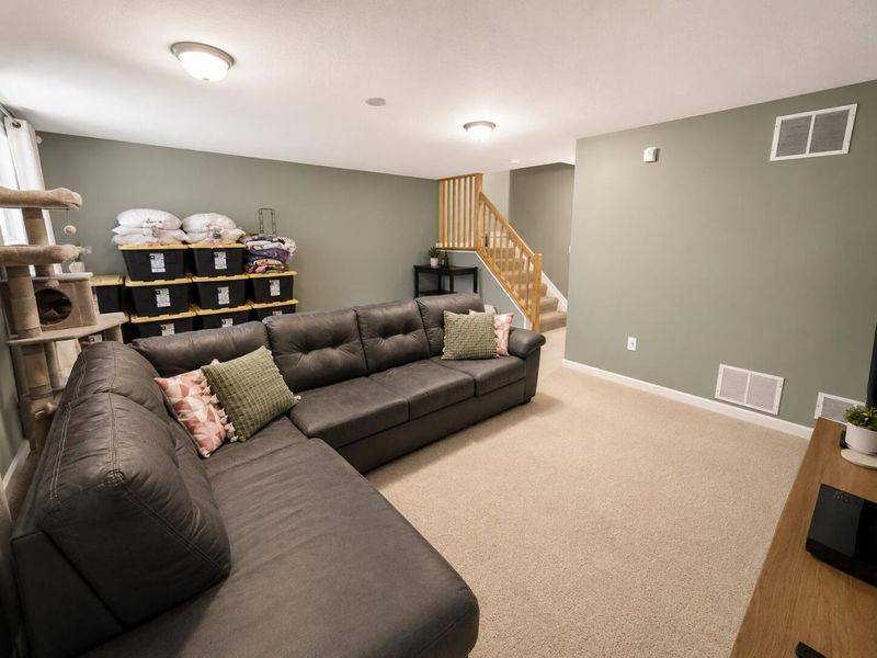 289 Slippery Elm Drive , Blacklick, OH 43004 Photo 19